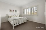 https://images.listonce.com.au/custom/160x/listings/19-smith-road-camberwell-vic-3124/459/01809459_img_16.jpg?pUwbCnNpyjE