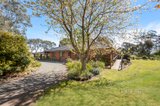 https://images.listonce.com.au/custom/160x/listings/19-spring-street-glenlyon-vic-3461/022/01128022_img_01.jpg?DoSLqqzhLWE