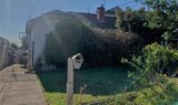 https://images.listonce.com.au/custom/160x/listings/19-springhall-parade-pascoe-vale-south-vic-3044/236/01029236_img_01.jpg?2B1yLwVgnc4