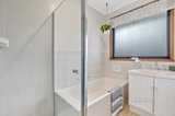 https://images.listonce.com.au/custom/160x/listings/19-st-georges-court-glen-waverley-vic-3150/575/01741575_img_13.jpg?dK62V-i8DQs