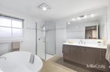 https://images.listonce.com.au/custom/160x/listings/19-st-james-avenue-mont-albert-vic-3127/407/01753407_img_13.jpg?AuTVNVzuiCE