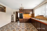 https://images.listonce.com.au/custom/160x/listings/19-stonehaven-drive-thomastown-vic-3074/090/01913090_img_02.jpg?8v44jmDOvlE