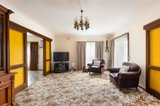 https://images.listonce.com.au/custom/160x/listings/19-stonehaven-drive-thomastown-vic-3074/090/01913090_img_04.jpg?hAMin46Geiw