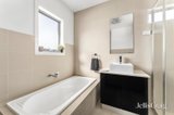 https://images.listonce.com.au/custom/160x/listings/19-strong-street-spotswood-vic-3015/841/01772841_img_05.jpg?dWjn2rEtU4g
