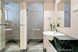 https://images.listonce.com.au/custom/160x/listings/19-studley-avenue-kew-vic-3101/042/01685042_img_08.jpg?vAZP394C24Y
