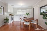 https://images.listonce.com.au/custom/160x/listings/19-sunray-court-croydon-vic-3136/618/00890618_img_02.jpg?2vN9LoGGeQ4