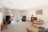 https://images.listonce.com.au/custom/160x/listings/19-tadji-close-croydon-north-vic-3136/039/01748039_img_03.jpg?6jZg13gqa_Y
