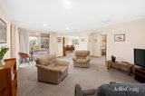 https://images.listonce.com.au/custom/160x/listings/19-tadji-close-croydon-north-vic-3136/039/01748039_img_04.jpg?7MzM_v4GvOQ