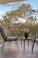 https://images.listonce.com.au/custom/160x/listings/19-tadji-close-croydon-north-vic-3136/039/01748039_img_15.jpg?eZeemHChgJI