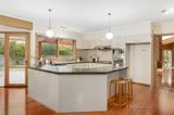 https://images.listonce.com.au/custom/160x/listings/19-thomas-hardy-drive-templestowe-vic-3106/142/00718142_img_04.jpg?v0JyXXQTZ0g