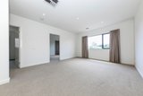 https://images.listonce.com.au/custom/160x/listings/19-tisane-avenue-forest-hill-vic-3131/166/01780166_img_08.jpg?BMp1Pu3CBJQ