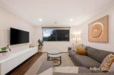 https://images.listonce.com.au/custom/160x/listings/19-tiverton-circuit-mooroolbark-vic-3138/330/01888330_img_09.jpg?2uXHjwYNjtk