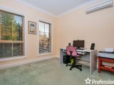 https://images.listonce.com.au/custom/160x/listings/19-valley-park-drive-mooroolbark-vic-3138/350/01526350_img_16.jpg?rP_bbATwZWA