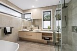https://images.listonce.com.au/custom/160x/listings/19-victor-crescent-forest-hill-vic-3131/873/01239873_img_09.jpg?TiSdFE3KijI