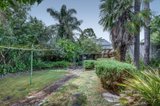 https://images.listonce.com.au/custom/160x/listings/19-walerna-road-glen-iris-vic-3146/071/01336071_img_05.jpg?VvMrsp7lqQI