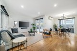 https://images.listonce.com.au/custom/160x/listings/19-wallara-crescent-croydon-vic-3136/214/01318214_img_02.jpg?uT8Ao_Icfp4