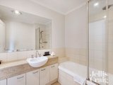 https://images.listonce.com.au/custom/160x/listings/19-walpole-street-kew-vic-3101/490/01532490_img_06.jpg?NFTTioOyvEI