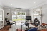 https://images.listonce.com.au/custom/160x/listings/19-ward-avenue-oakleigh-south-vic-3167/121/00668121_img_02.jpg?Ipxz1QI-Wmk