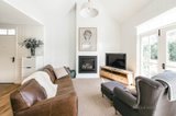 https://images.listonce.com.au/custom/160x/listings/19-ward-street-kyneton-vic-3444/428/00624428_img_02.jpg?hzO_ROB9syc