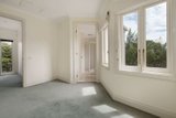 https://images.listonce.com.au/custom/160x/listings/19-well-street-brighton-vic-3186/741/01954741_img_07.jpg?uB2rZgYAXO8
