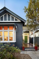 https://images.listonce.com.au/custom/160x/listings/19-westgarth-street-northcote-vic-3070/462/01560462_img_23.jpg?SWLGTb8h50Y