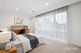 https://images.listonce.com.au/custom/160x/listings/19-white-lodge-court-donvale-vic-3111/664/01941664_img_15.jpg?YKouMH4MHJs