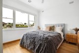 https://images.listonce.com.au/custom/160x/listings/19-willana-avenue-hamlyn-heights-vic-3215/315/01822315_img_03.jpg?zqBJNniV5BU