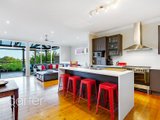 https://images.listonce.com.au/custom/160x/listings/19-william-street-ringwood-vic-3134/182/00621182_img_06.jpg?ADXGLGEqzlg