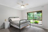 https://images.listonce.com.au/custom/160x/listings/19-williams-road-briar-hill-vic-3088/097/00893097_img_09.jpg?klUznVM1nC8