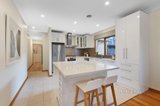 https://images.listonce.com.au/custom/160x/listings/19-wingrove-street-forest-hill-vic-3131/126/01031126_img_04.jpg?sSEe0KdR3Q4