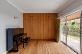 https://images.listonce.com.au/custom/160x/listings/19-withers-street-ivanhoe-east-vic-3079/960/01720960_img_15.jpg?s_xFhTUSR3Q