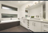 https://images.listonce.com.au/custom/160x/listings/19-yarra-hill-close-lower-plenty-vic-3093/101/01740101_img_09.jpg?IGJ43GJ09QQ