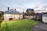 https://images.listonce.com.au/custom/160x/listings/190-hope-street-brunswick-west-vic-3055/760/01641760_img_15.jpg?r9XF8NKyGZw