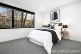 https://images.listonce.com.au/custom/160x/listings/190-tennyson-street-elwood-vic-3184/865/01794865_img_09.jpg?FcW9OTxb3ik