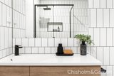 https://images.listonce.com.au/custom/160x/listings/190-tennyson-street-elwood-vic-3184/865/01794865_img_13.jpg?56kgc8prJ8k