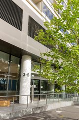 https://images.listonce.com.au/custom/160x/listings/19063-5-st-kilda-road-st-kilda-vic-3182/780/01302780_img_10.jpg?FAXGp2OCOnM