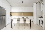https://images.listonce.com.au/custom/160x/listings/1907483-swanston-street-melbourne-vic-3000/139/01752139_img_02.jpg?Ypp_XpAQYew