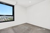 https://images.listonce.com.au/custom/160x/listings/19083-yarra-street-south-yarra-vic-3141/290/01886290_img_03.jpg?xKe5aGWzgcg