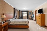 https://images.listonce.com.au/custom/160x/listings/191-providence-gully-road-sandon-vic-3462/750/01902750_img_08.jpg?gIWJpGVltzo