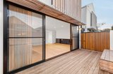 https://images.listonce.com.au/custom/160x/listings/191-the-avenue-ocean-grove-vic-3226/577/01768577_img_03.jpg?erbR73vPsnY