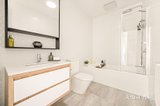 https://images.listonce.com.au/custom/160x/listings/19111-kinross-avenue-edithvale-vic-3196/298/01941298_img_11.jpg?bwCt-0Yd87w