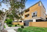 https://images.listonce.com.au/custom/160x/listings/1915-alexandra-avenue-elsternwick-vic-3185/628/01893628_img_16.jpg?IdqDdReSk10
