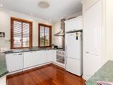 https://images.listonce.com.au/custom/160x/listings/192-napier-street-south-melbourne-vic-3205/891/01084891_img_07.jpg?B1i49tPySR8