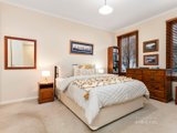 https://images.listonce.com.au/custom/160x/listings/192-napier-street-south-melbourne-vic-3205/891/01084891_img_09.jpg?ODk-0bCFCCE