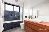 https://images.listonce.com.au/custom/160x/listings/192-tennyson-street-elwood-vic-3184/111/01945111_img_13.jpg?rnQ5pwpw-Lk
