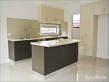 https://images.listonce.com.au/custom/160x/listings/193-albany-drive-mulgrave-vic-3170/591/01862591_img_03.jpg?ql3NxSTSaWc