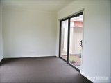 https://images.listonce.com.au/custom/160x/listings/193-albany-drive-mulgrave-vic-3170/591/01862591_img_05.jpg?hPCSmj08DTs