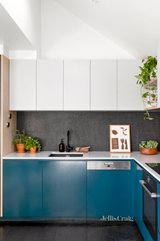 https://images.listonce.com.au/custom/160x/listings/193-westgarth-street-fitzroy-vic-3065/116/01632116_img_06.jpg?V4as0ddIAmE