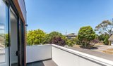 https://images.listonce.com.au/custom/160x/listings/1933-queens-avenue-doncaster-vic-3108/503/01864503_img_06.jpg?VDX8PF0RdtI