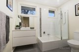 https://images.listonce.com.au/custom/160x/listings/194-cowin-street-diamond-creek-vic-3089/880/00784880_img_09.jpg?_4sYA90WcTA